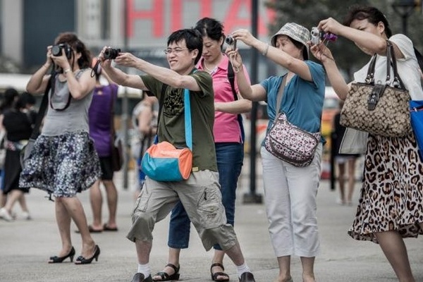 Chinese-Tourists 9ee59